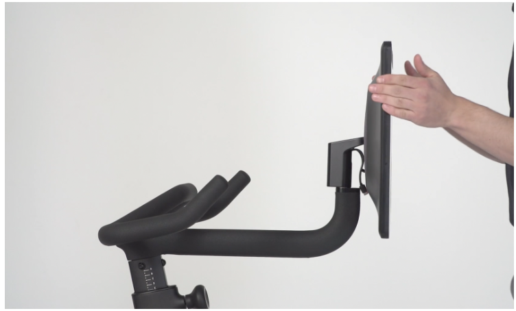 Peloton bike online monitor